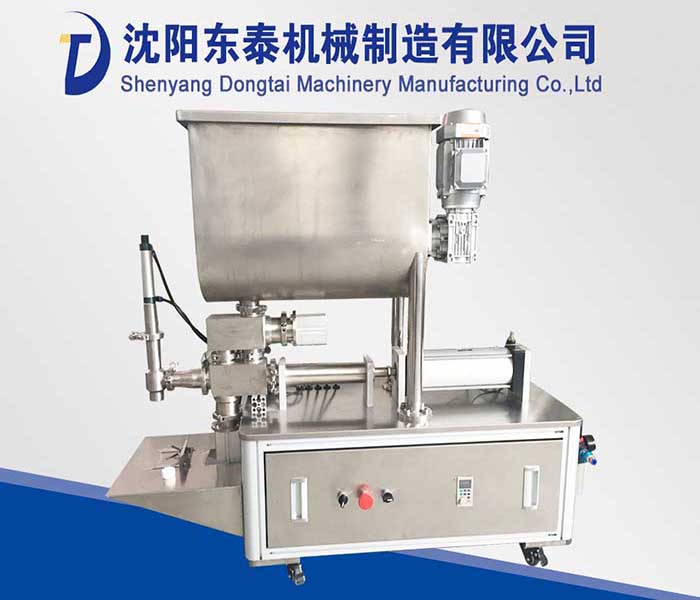 半自動辣椒醬灌裝機(jī)